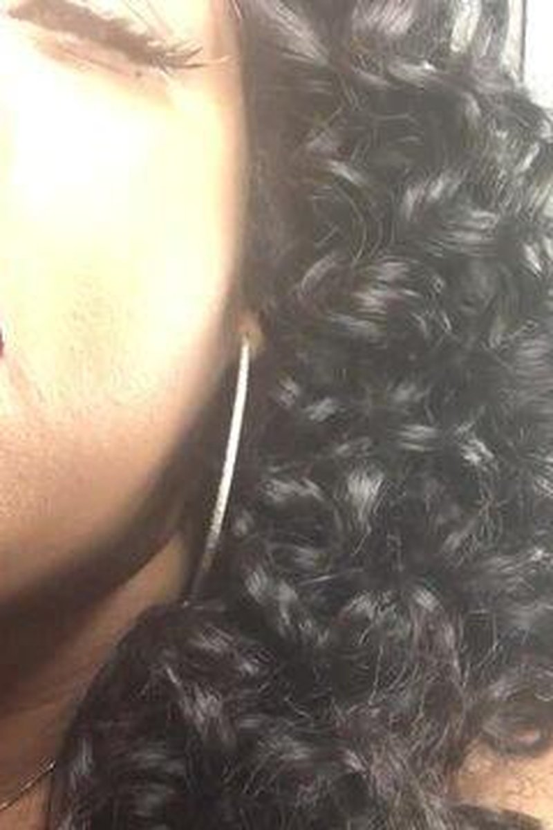 Big Black Cherry Luscious Lip With The Smoke - Screenshot 1 of 4 - Application