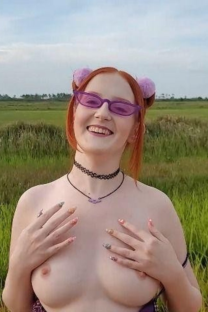 Empty Road, Hot Load - Screenshot 1 of 4 - Blowjob