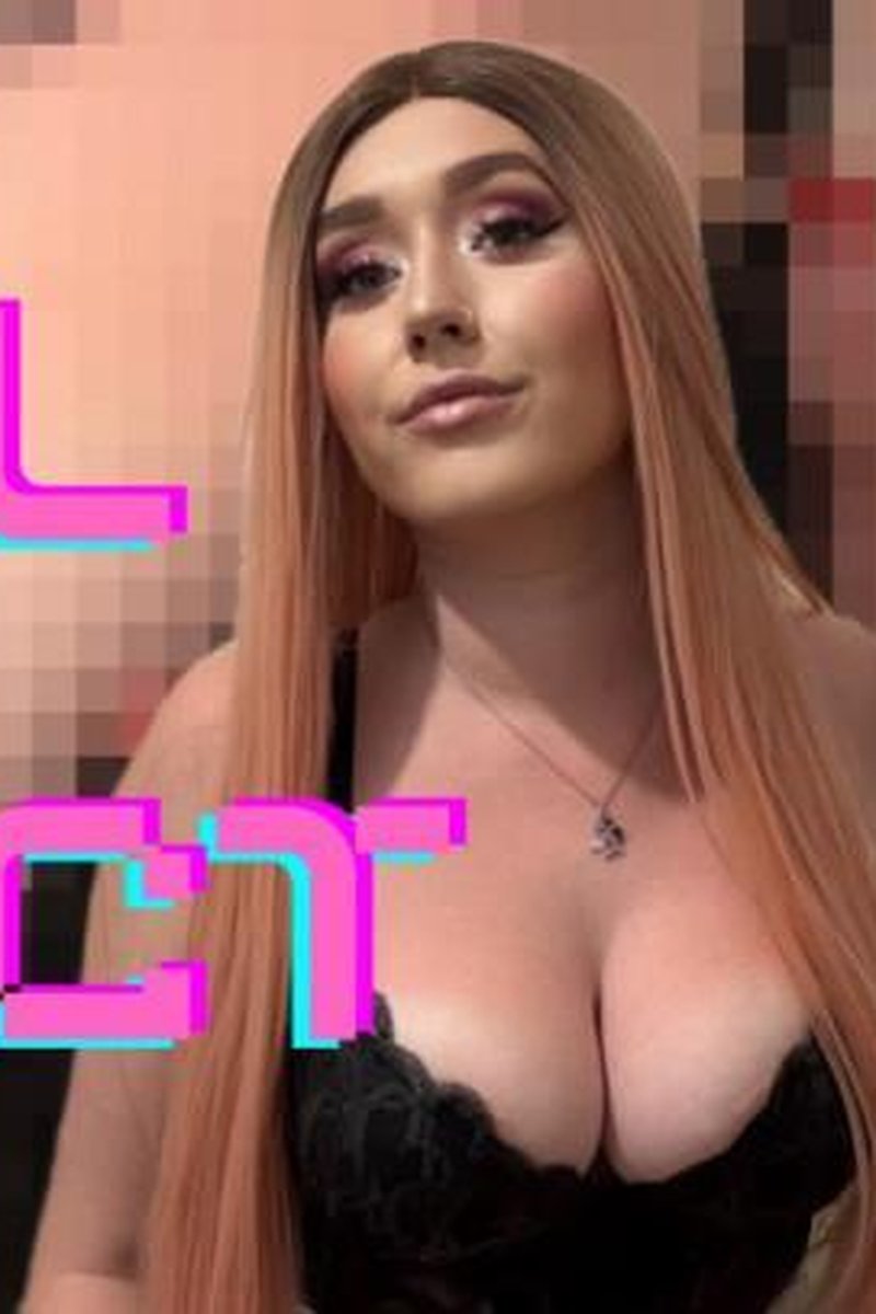 Pixel Perfect - Screenshot 1 of 4 - Femdom