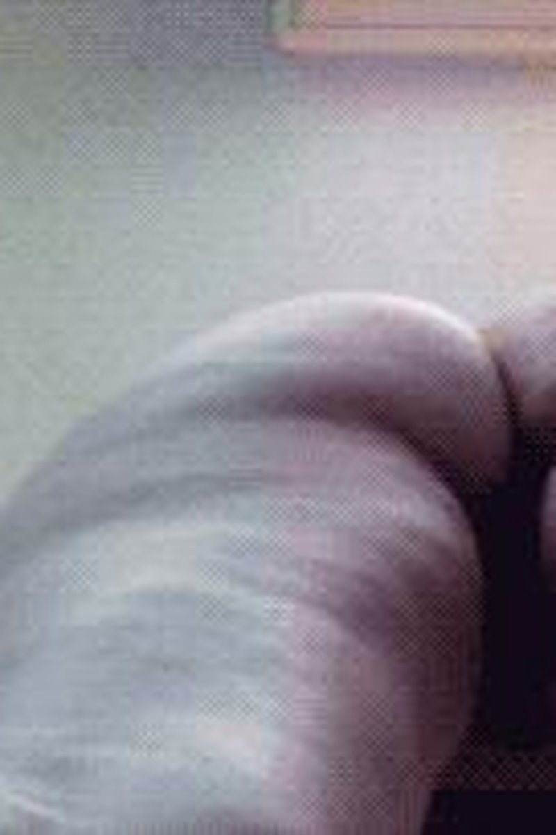 Looking Up - Screenshot 1 of 4 - Ass Smother Pov
