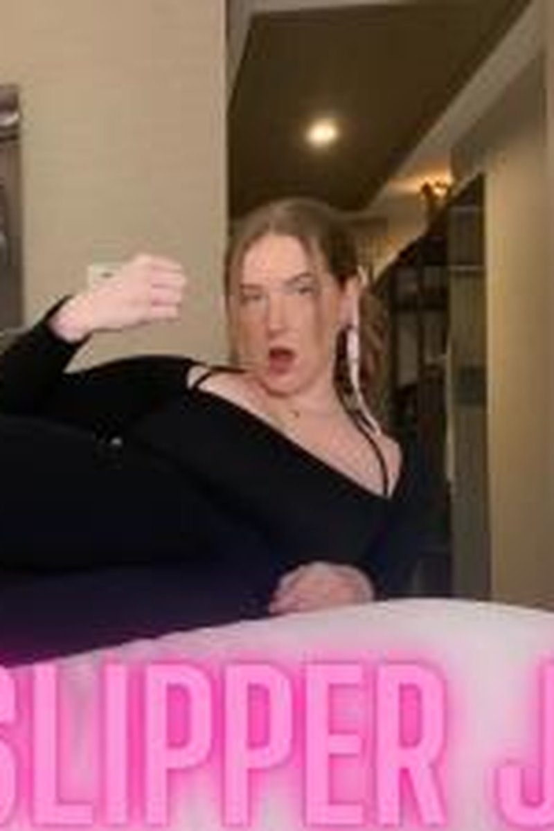 Slipper JOI - Screenshot 1 of 4 - Cum Play
