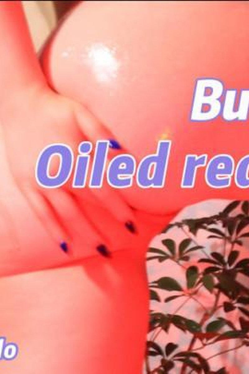 Oiled Red Haired - Screenshot 1 of 4 - Big Ass