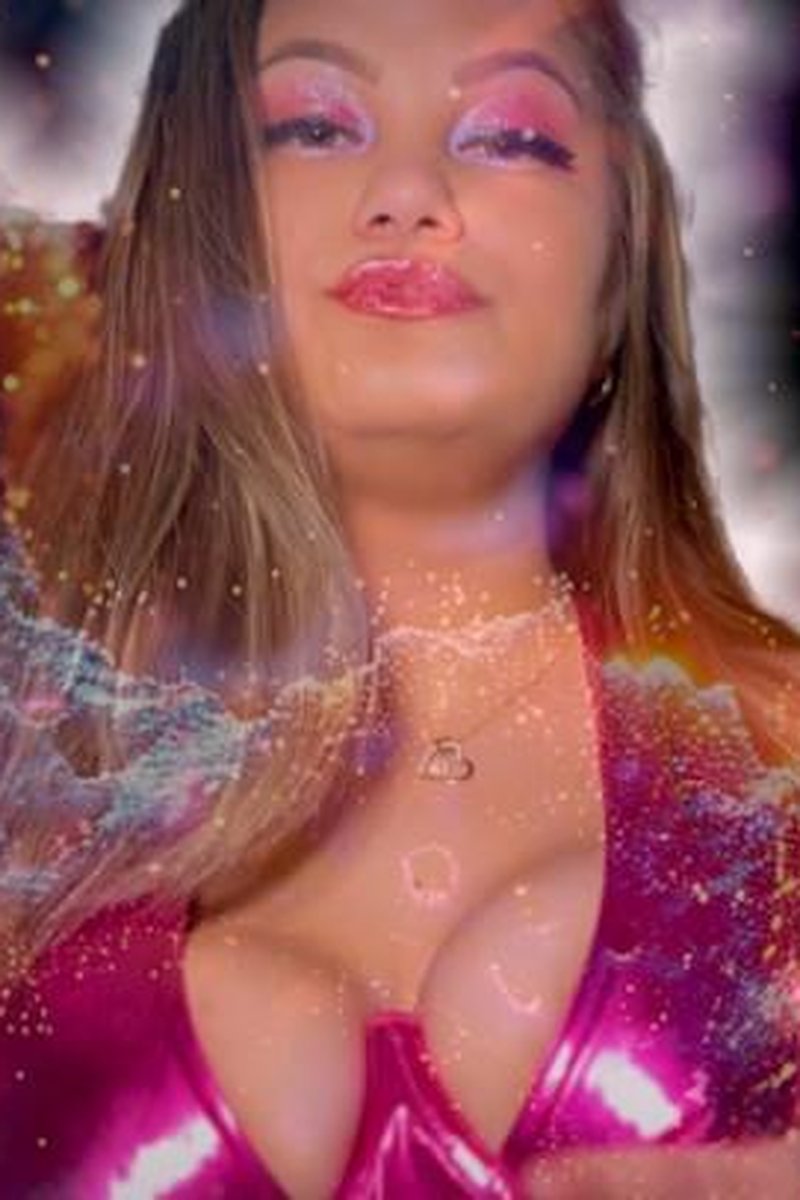 Aroma ******** - Screenshot 1 of 4 - Big Tits