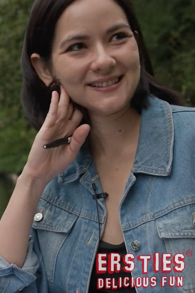 Portrait - Screenshot 1 of 4 - European