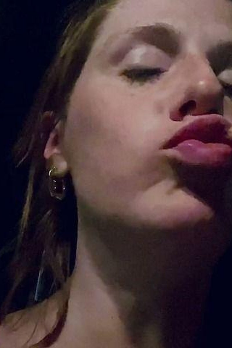 Spicy Burps - Screenshot 1 of 4 - Facestuffing Overeating