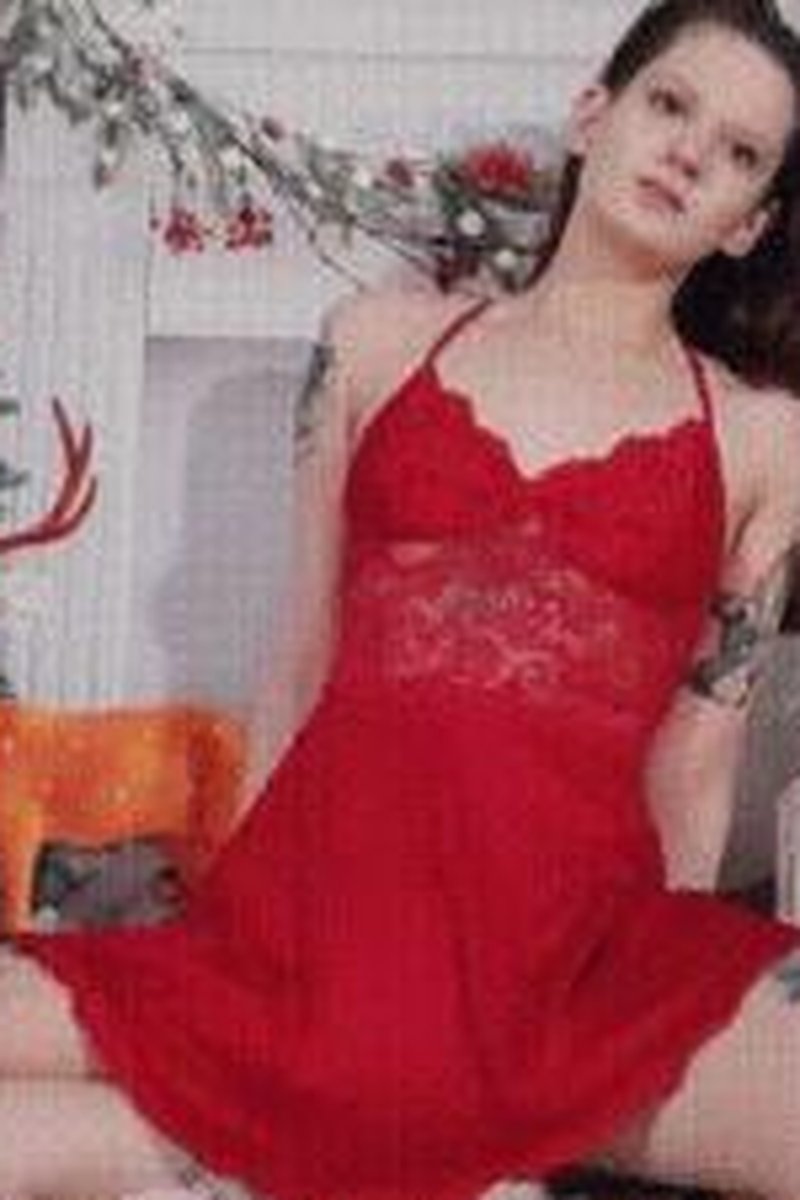 Heel Grinding - Screenshot 1 of 4 - Clit Tease