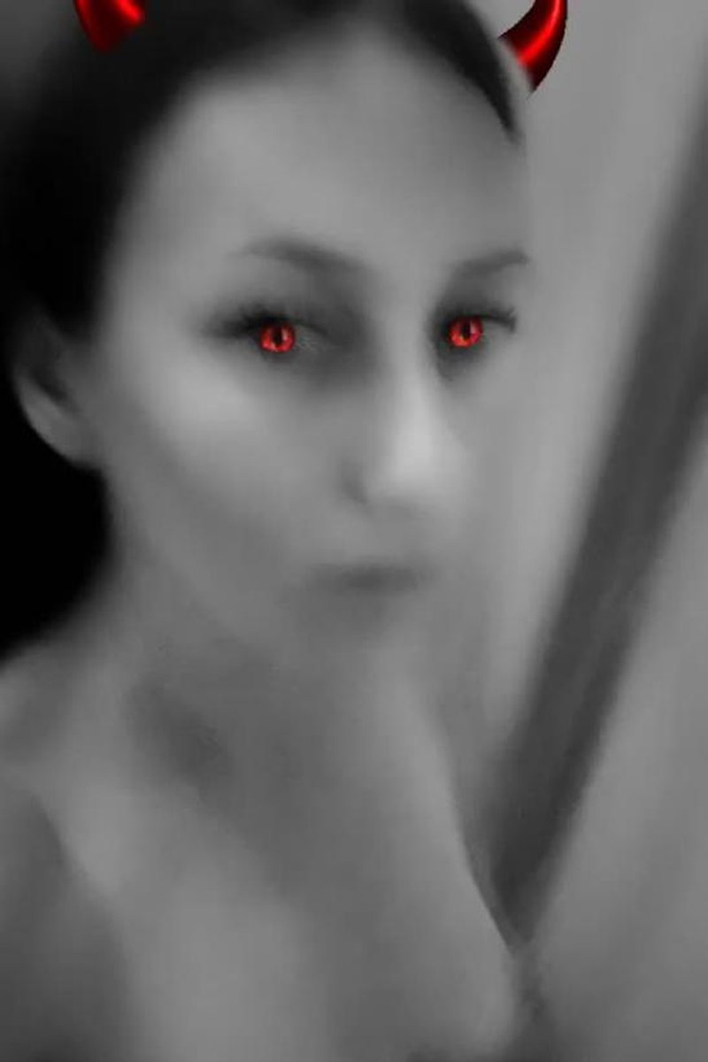 Shower - Screenshot 1 of 4 - Princesssbella50