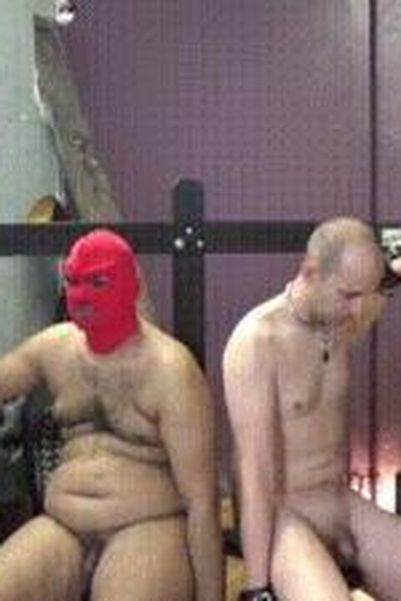 Hot Double Face Slapping - Screenshot 1 of 4 - Domination