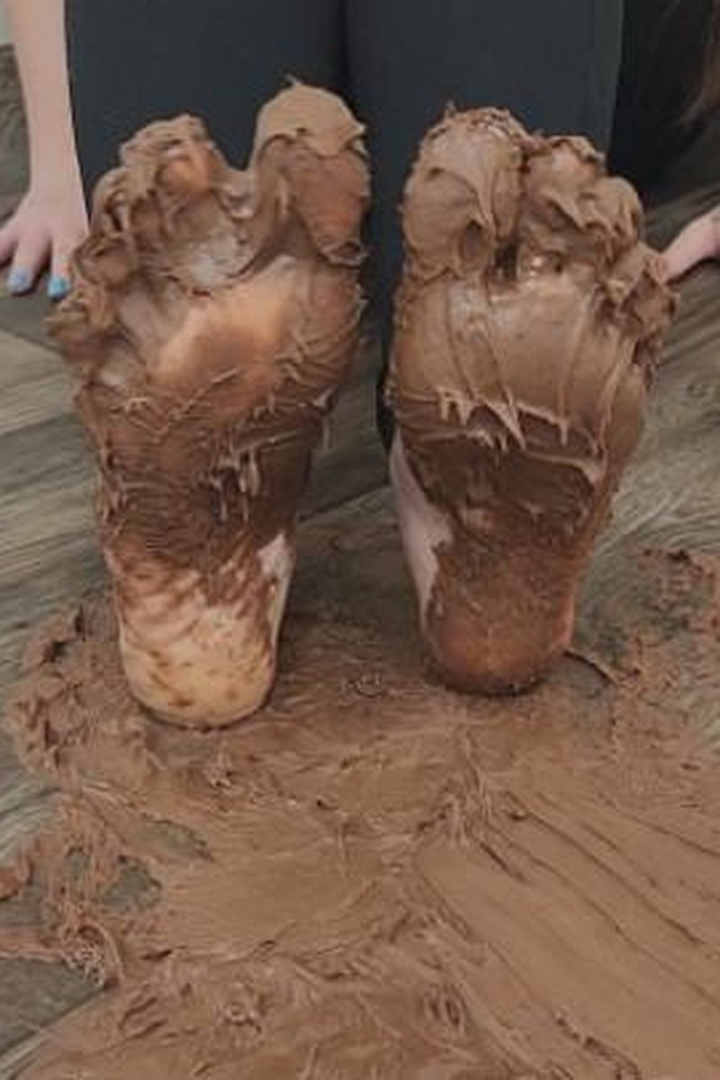 Nut-Ella - Screenshot 1 of 4 - Cuckoldhumiliation