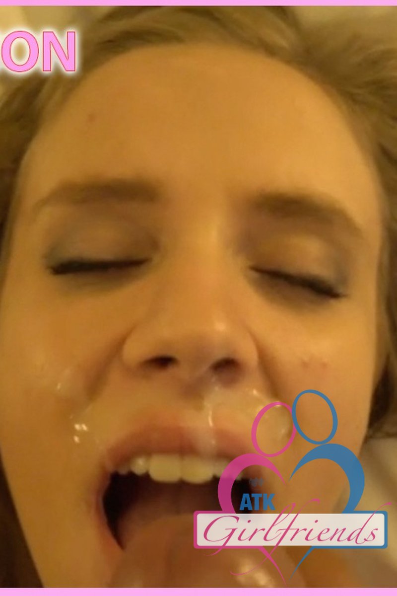 Compilation: Blonde Facials - Screenshot 1 of 4