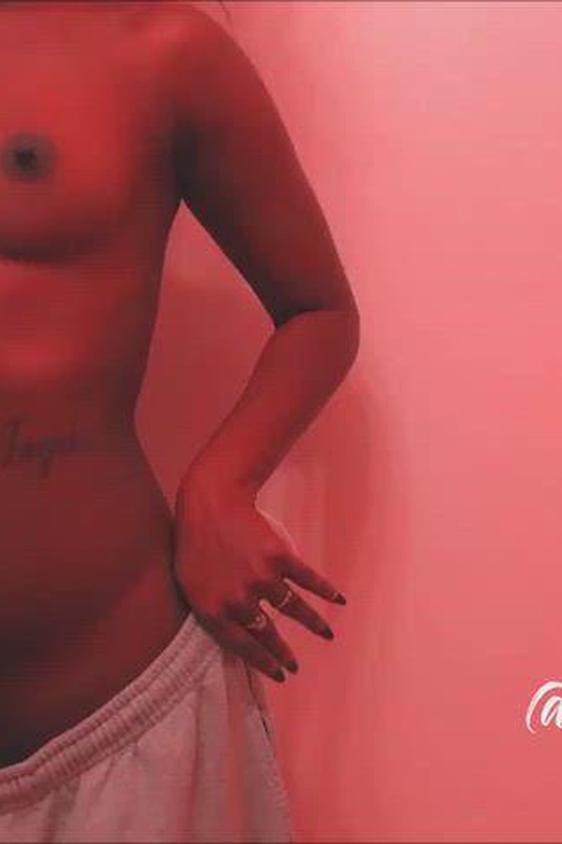 Banks - Screenshot 1 of 4 - Sasha Raee