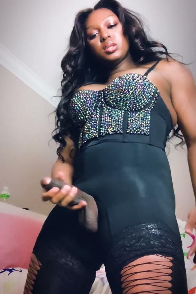 Solo Jerking Session - Screenshot 1 of 4 - Big Ass