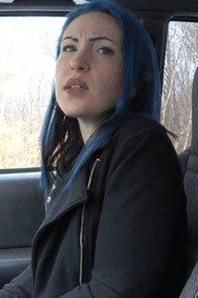 The Cab Driver (Mp4 1080P) - Vonka Romanov - Screenshot 1 of 4 - Almost Pissing Herself