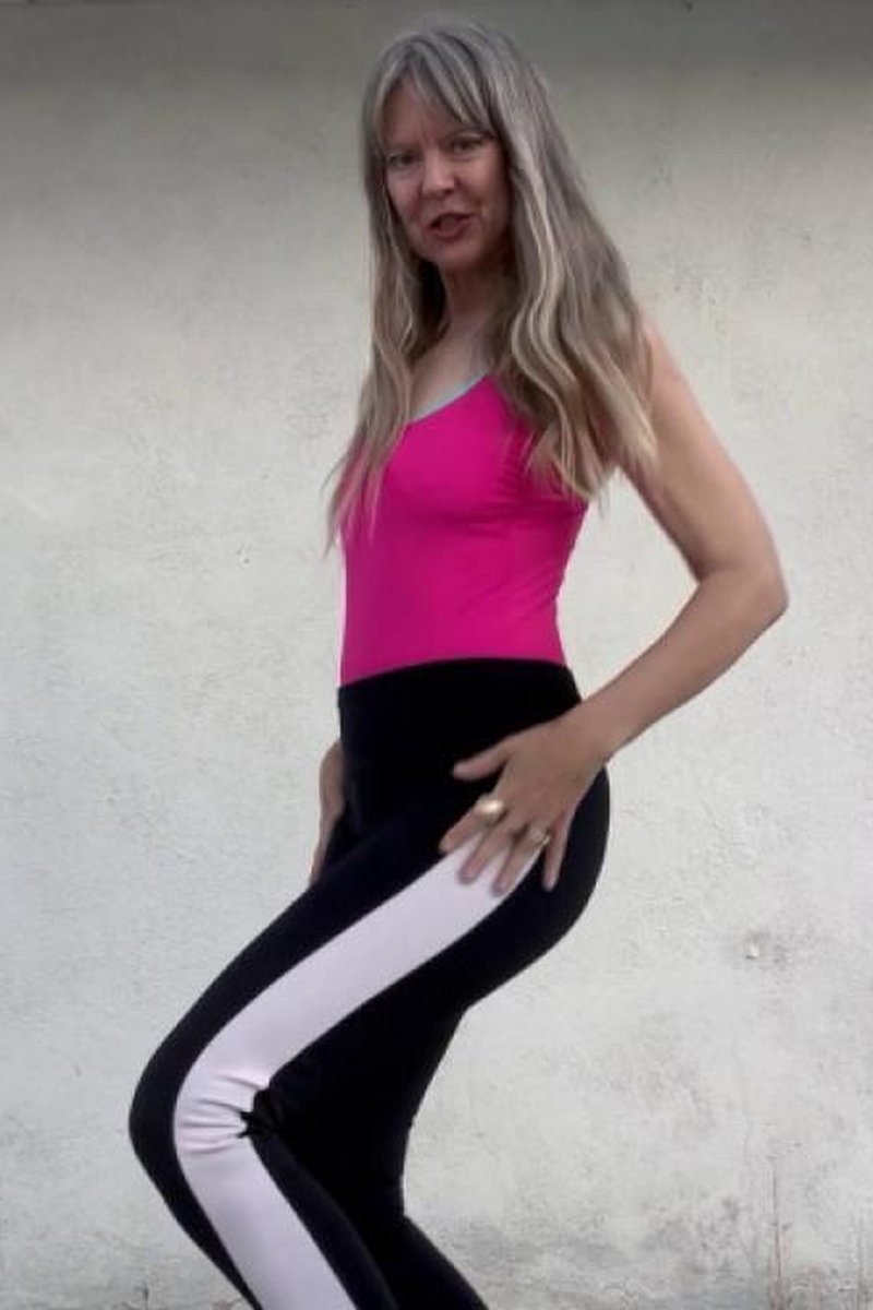 Fit Strip - Screenshot 1 of 4 - Leggings