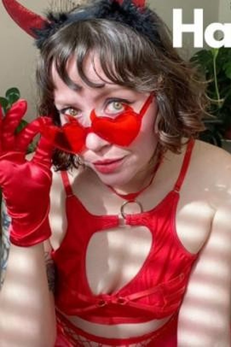 Handsome Devil - Screenshot 1 of 4 - All Sex