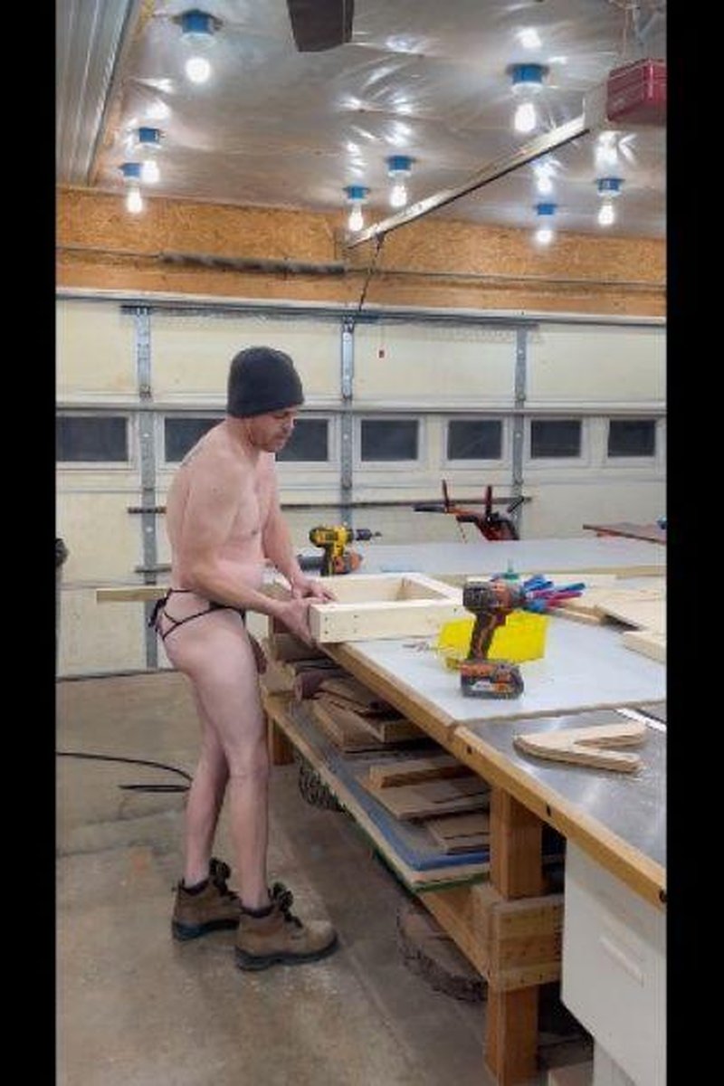 Hardwood - Screenshot 1 of 4 - Boots