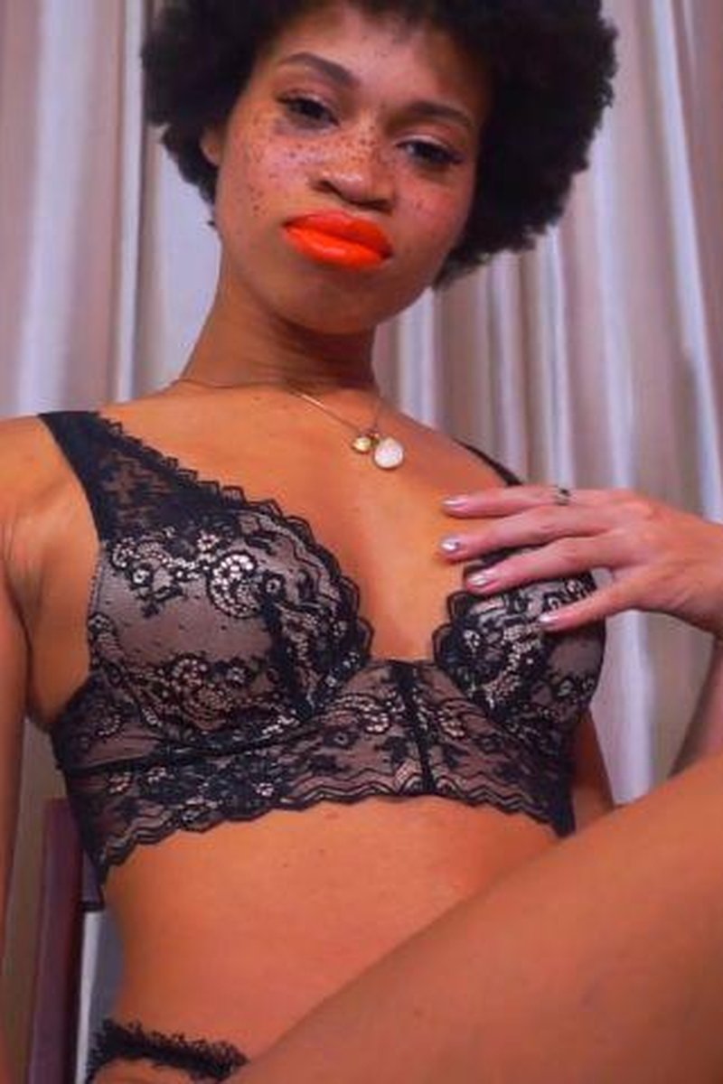 Stuck - Screenshot 1 of 4 - Domination