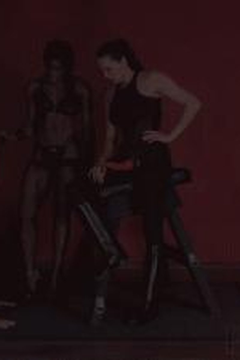 Spit Roast - Screenshot 1 of 4 - Blowjob