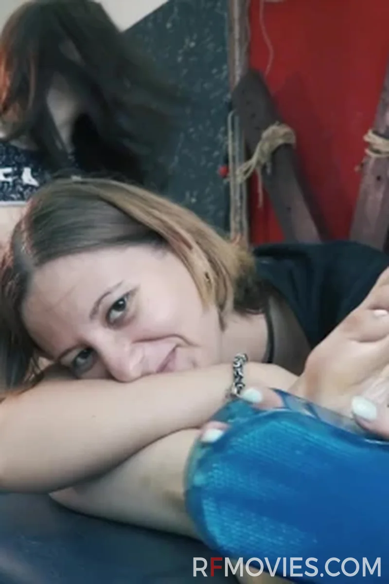 Unreleased Double Upper Body Compilation - Screenshot 1 of 4 - Tickling