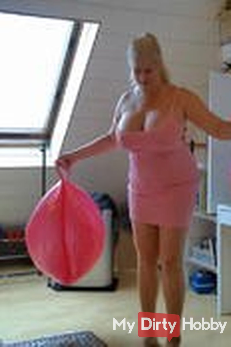 2 Bouncy Balls - Screenshot 1 of 4 - SEX4 ALL