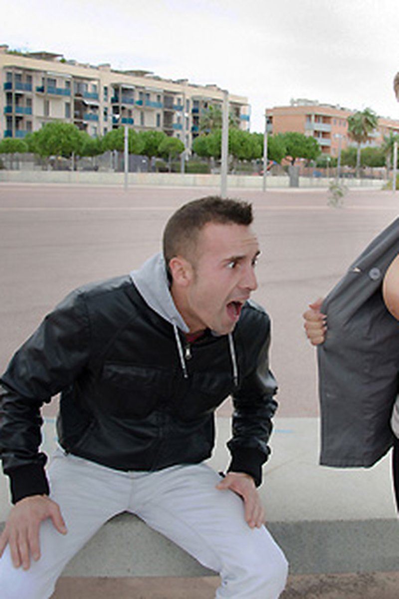 Viva Czech Republic! - Screenshot 1 of 4 - Cristal Swift