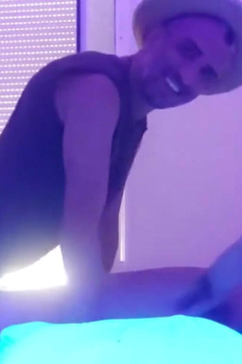 Str8 Friends - Screenshot 1 of 4 - Hoxboy