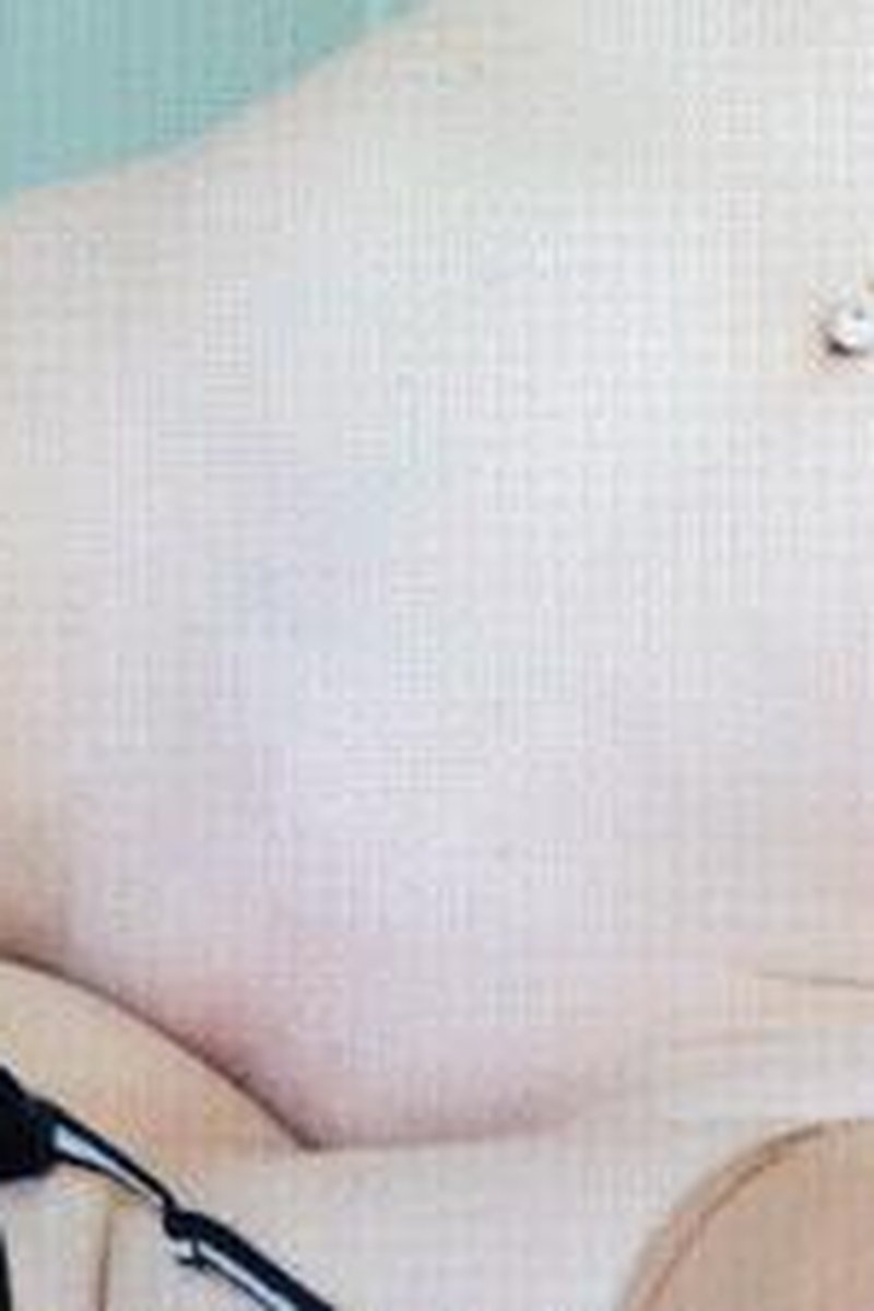 Smartie Pants - Screenshot 1 of 4 - Big Clit