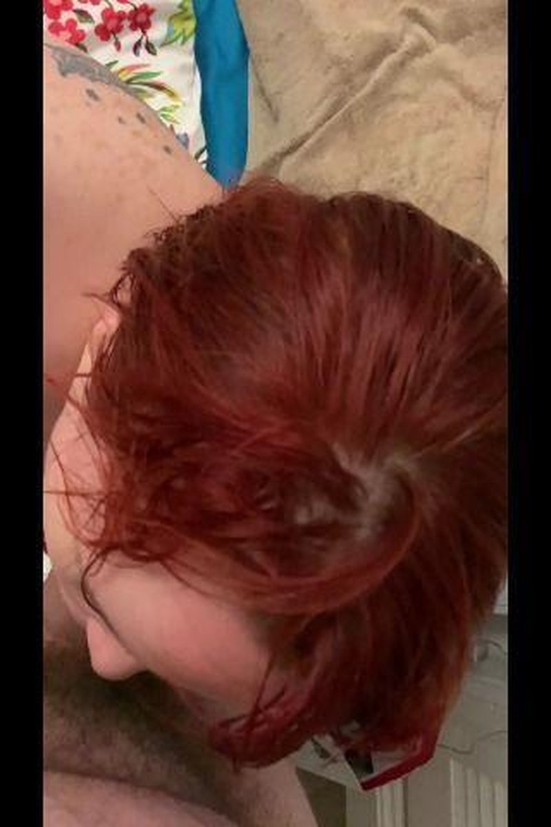 Taking Instructions - Screenshot 1 of 4 - Blowjob