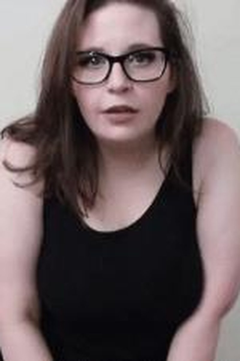 Show Him - Screenshot 1 of 4 - Bisexual