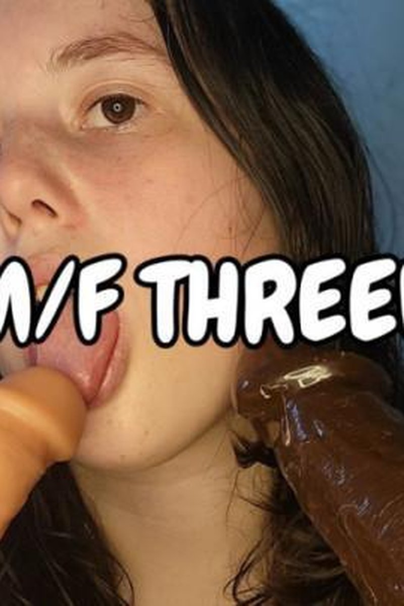 Mmf Threesome - Screenshot 1 of 4 - Anal