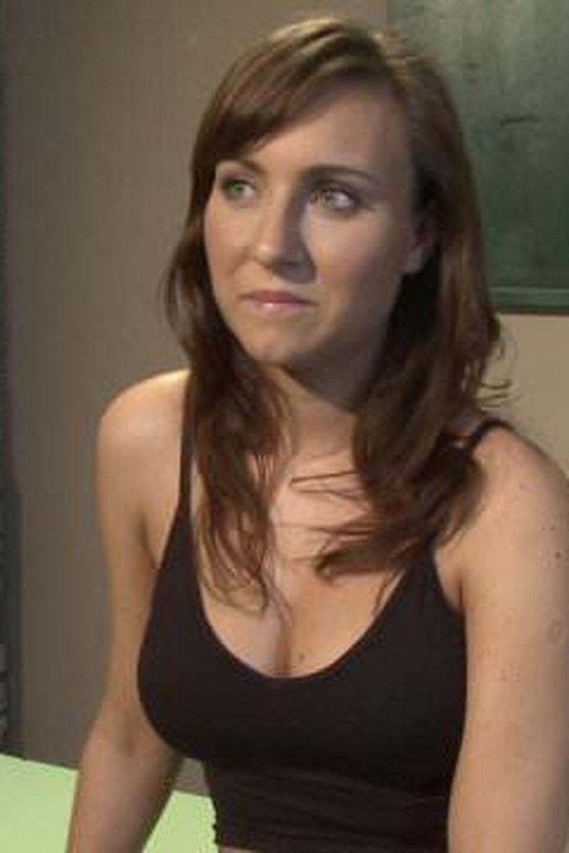 An Exceptional Day - Screenshot 1 of 4 - Brown Hair