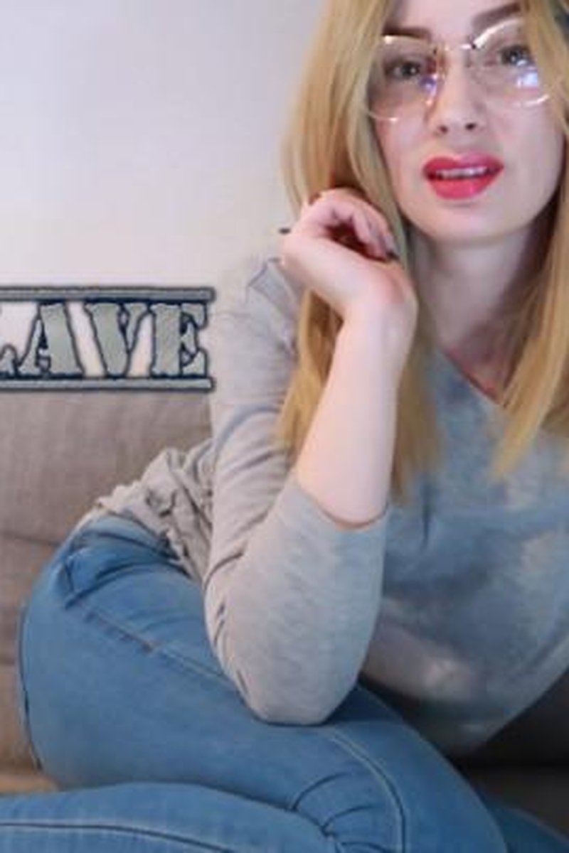 Fart Slave - Screenshot 1 of 4 - Domination