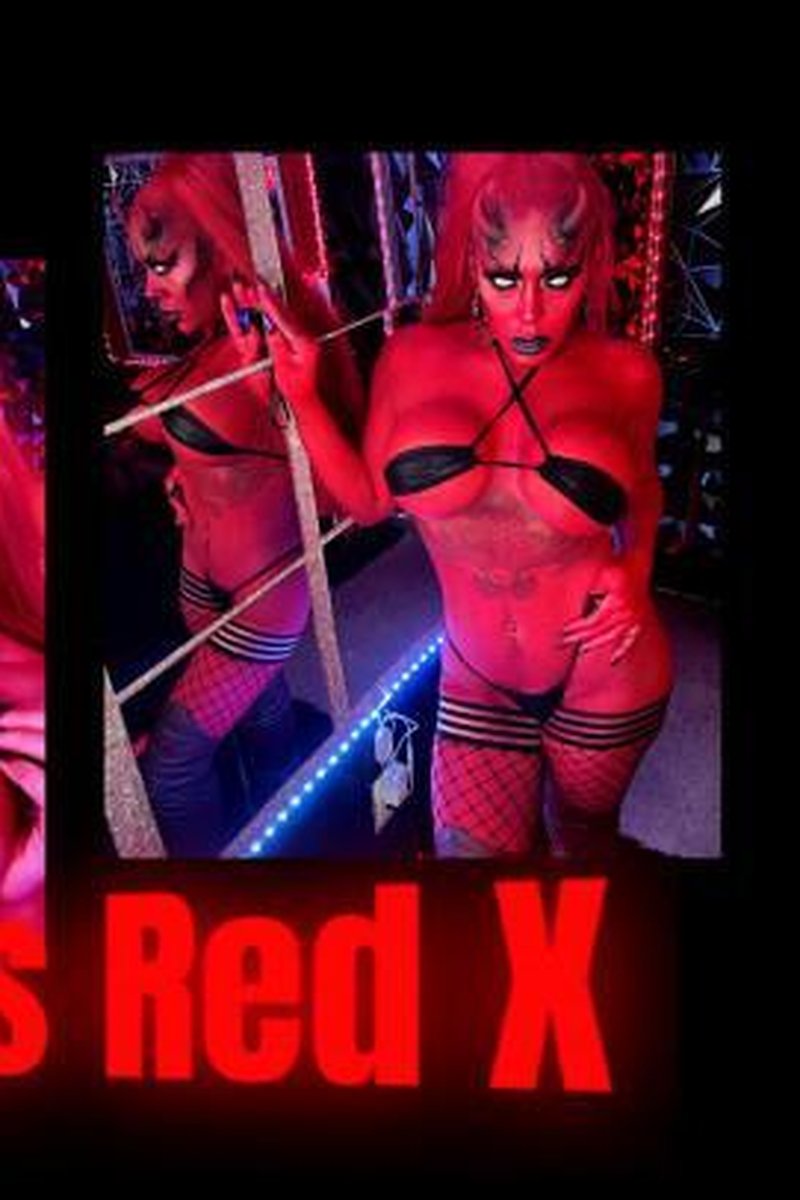 Busty Red Devil Seduction - Screenshot 1 of 4 - Big Ass