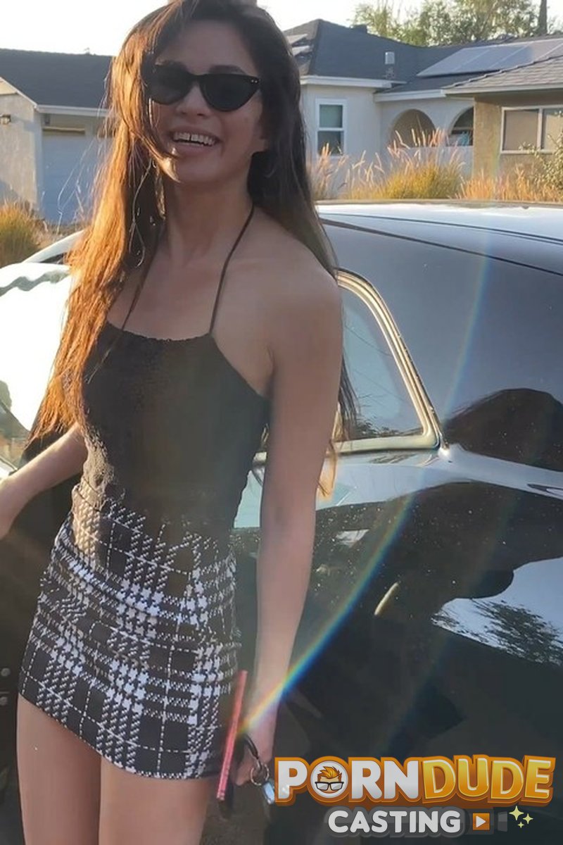 Scarlett Alexis - Screenshot 1 of 4 - Brown Hair