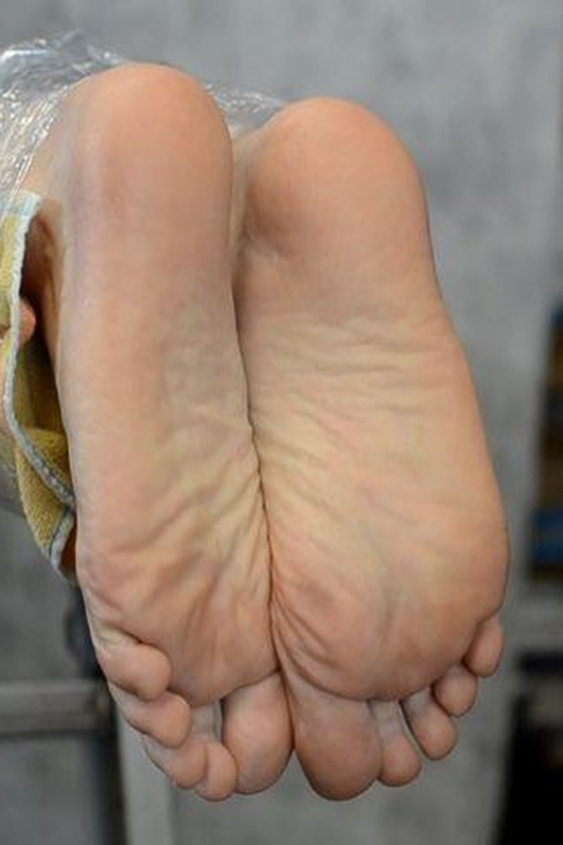 Wrapped And Tickled - Screenshot 1 of 4 - Foot Fetish