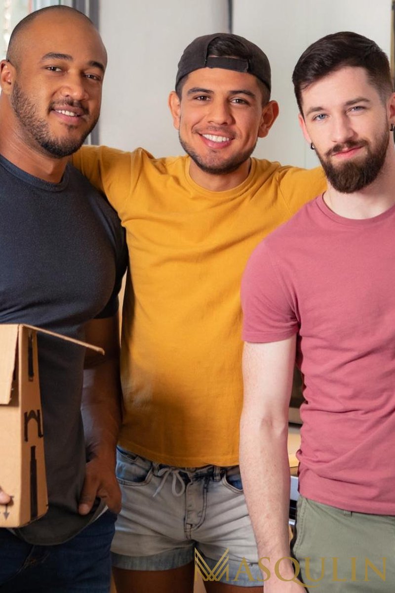 Moving Out - Screenshot 1 of 4 - Anal