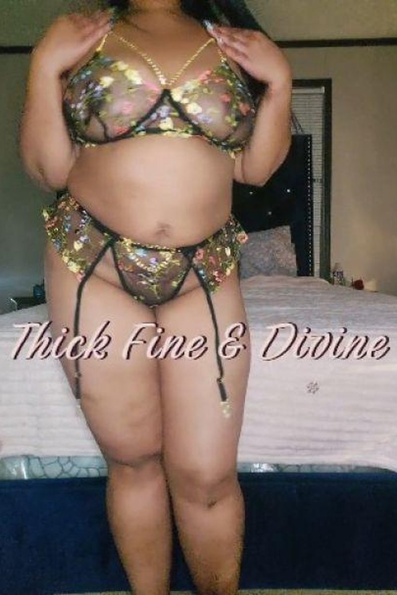 Thick, Fine, & Divine - Screenshot 1 of 4 - Ass Fetish