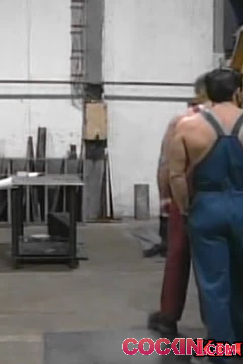Banging Mechanics - Screenshot 1 of 4 - Amateur