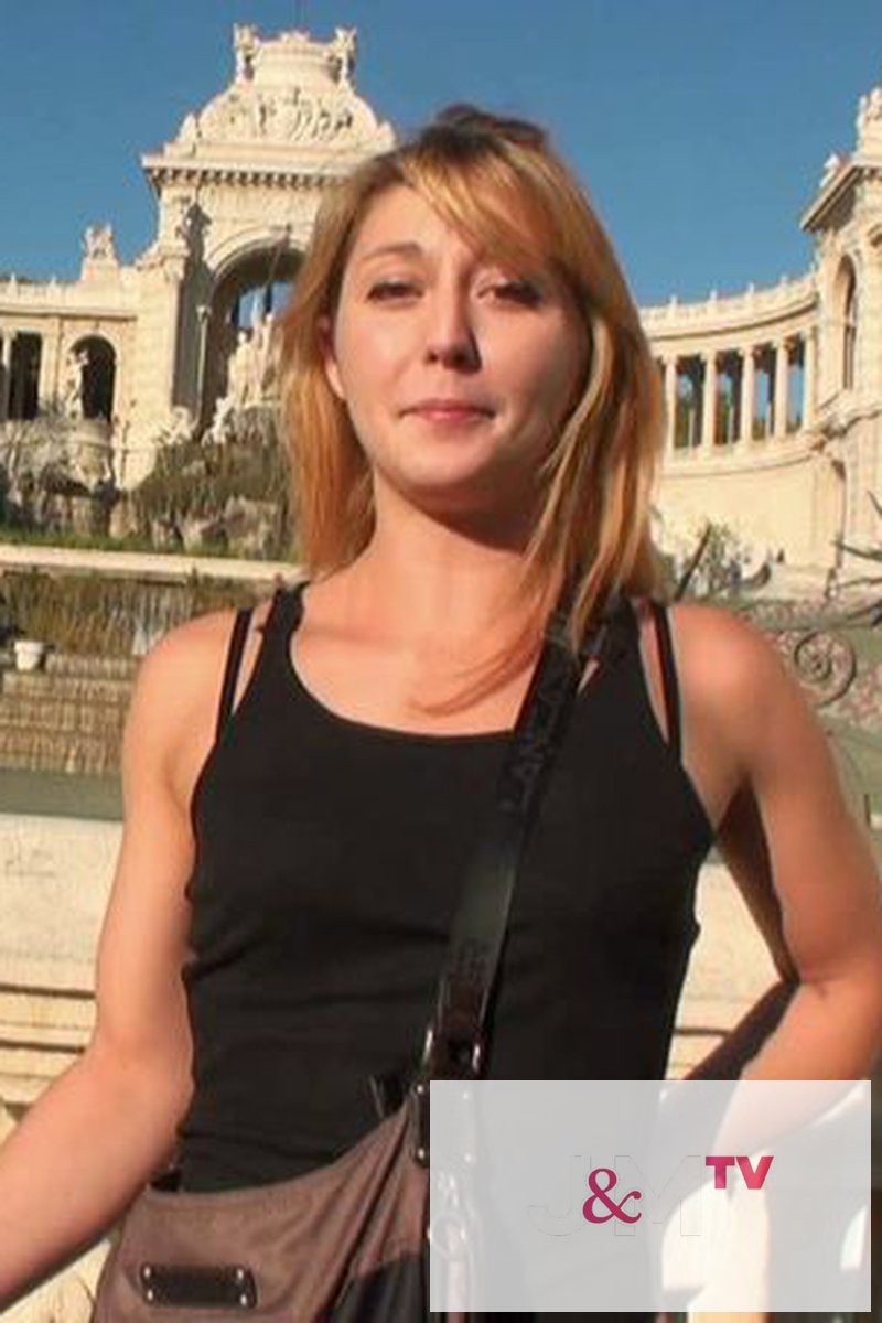 Emilie - Screenshot 1 of 4 - Doggystyle