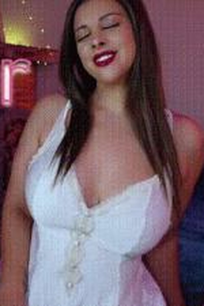 Tindercei - Screenshot 1 of 4 - Autofellatio