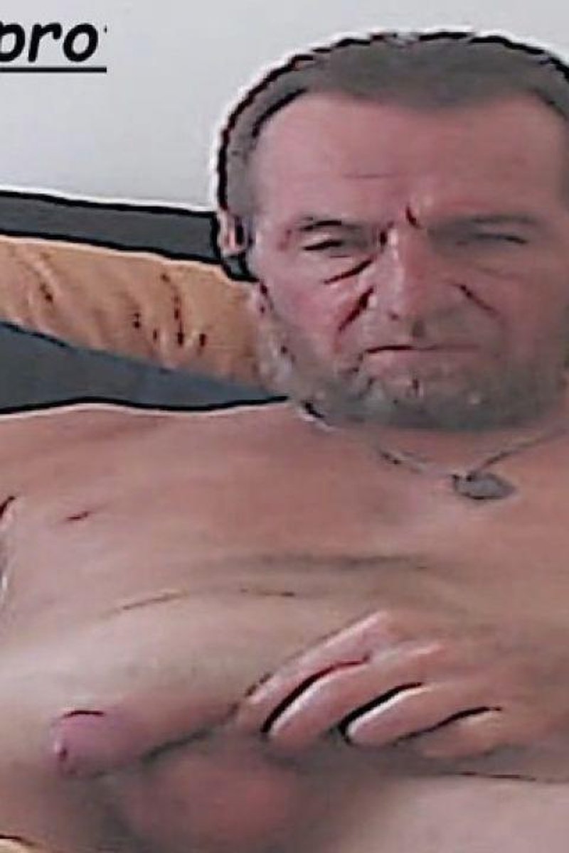 Quick Cum - Screenshot 1 of 4 - Masturbation