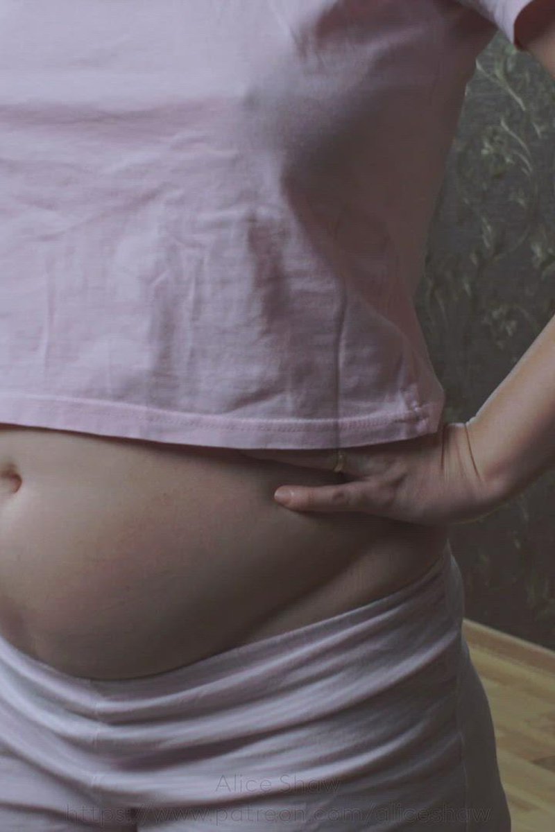 Nightie - Screenshot 1 of 4 - Bloated