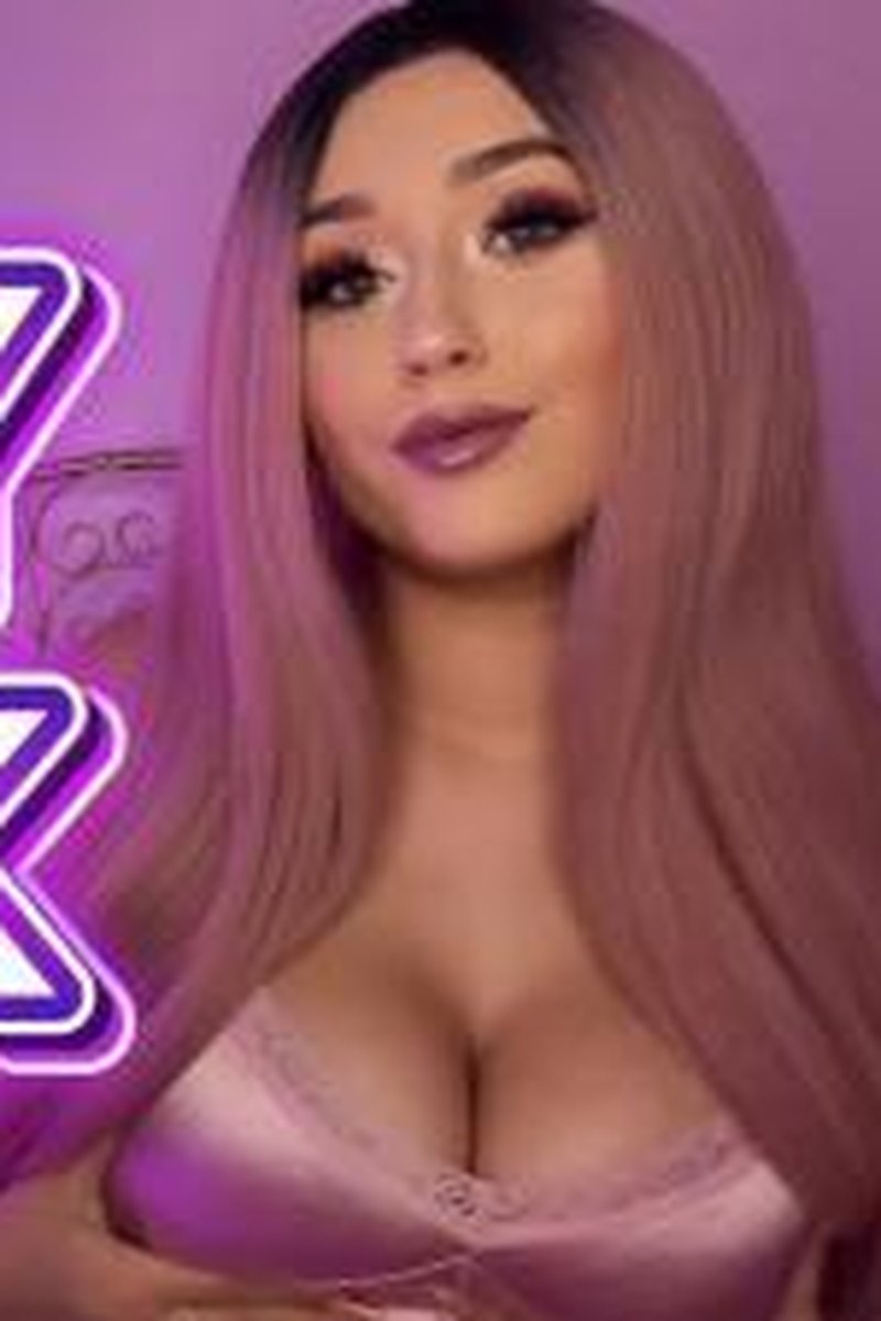 Titty Cuck - Screenshot 1 of 4 - Big Tits