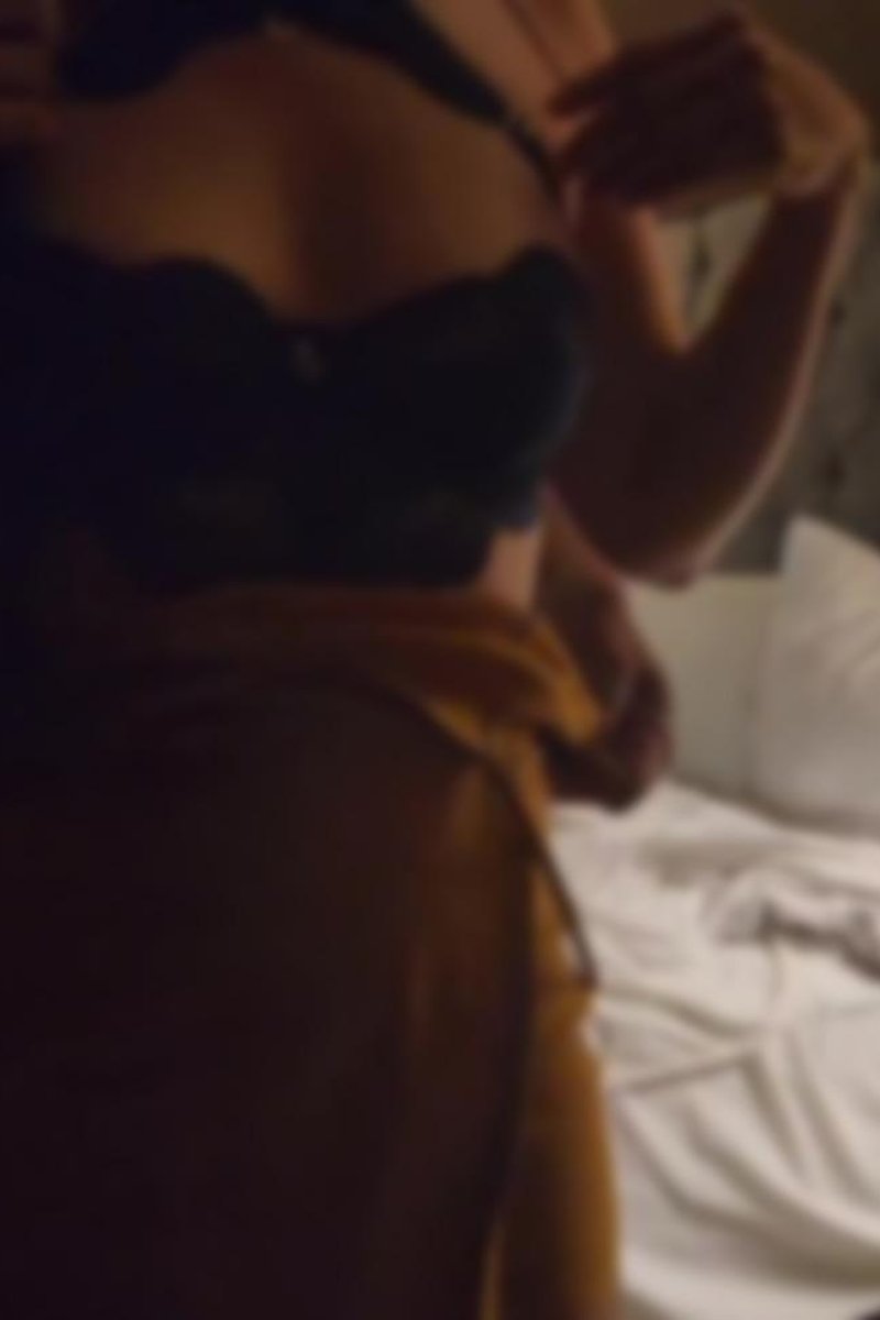 Timida Part2 - Screenshot 1 of 4 - Hotwifetwinmex