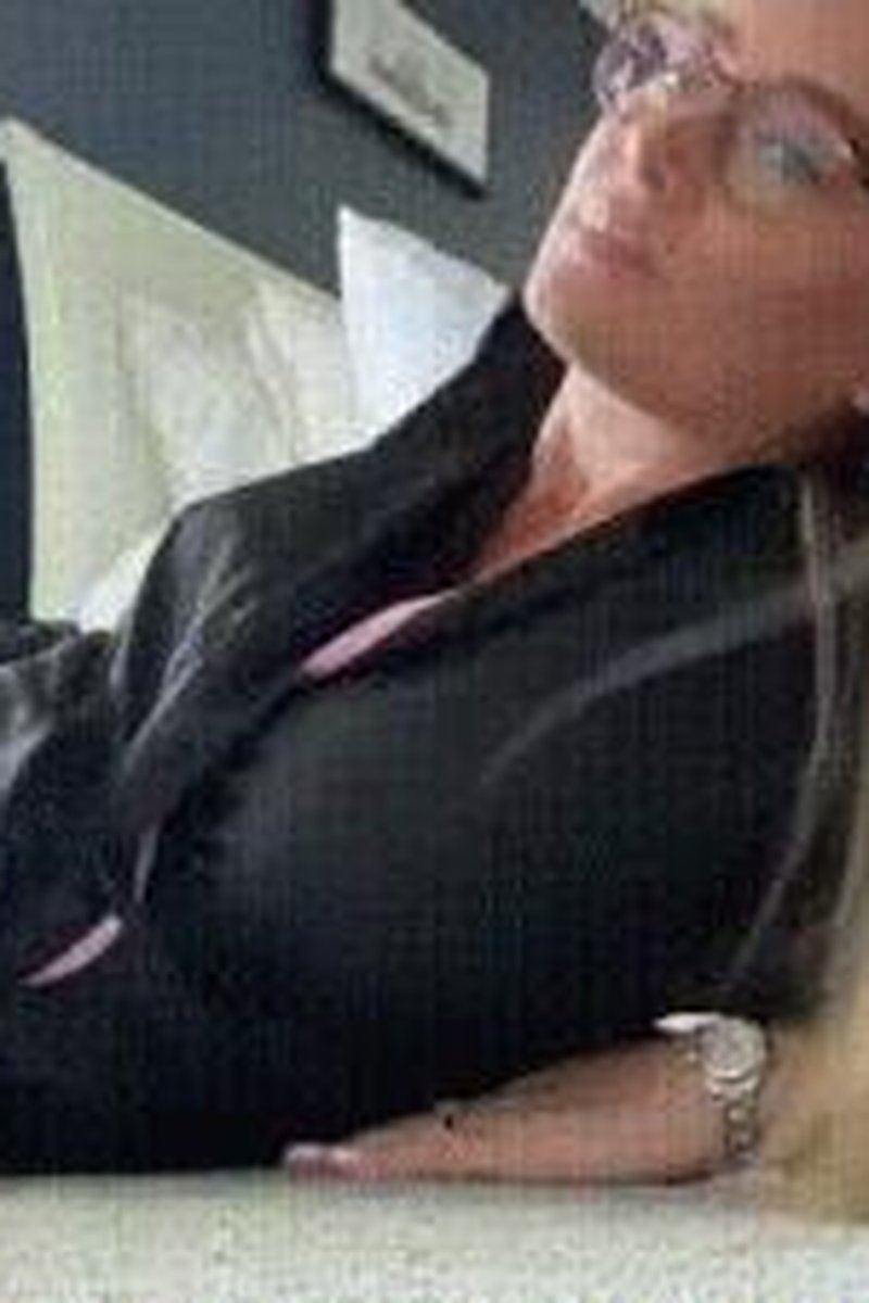 BBC Cuckold - Screenshot 1 of 4 - BBC