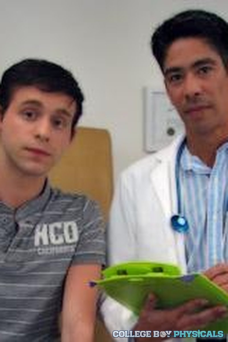 Aaron - Screenshot 1 of 4 - Gay