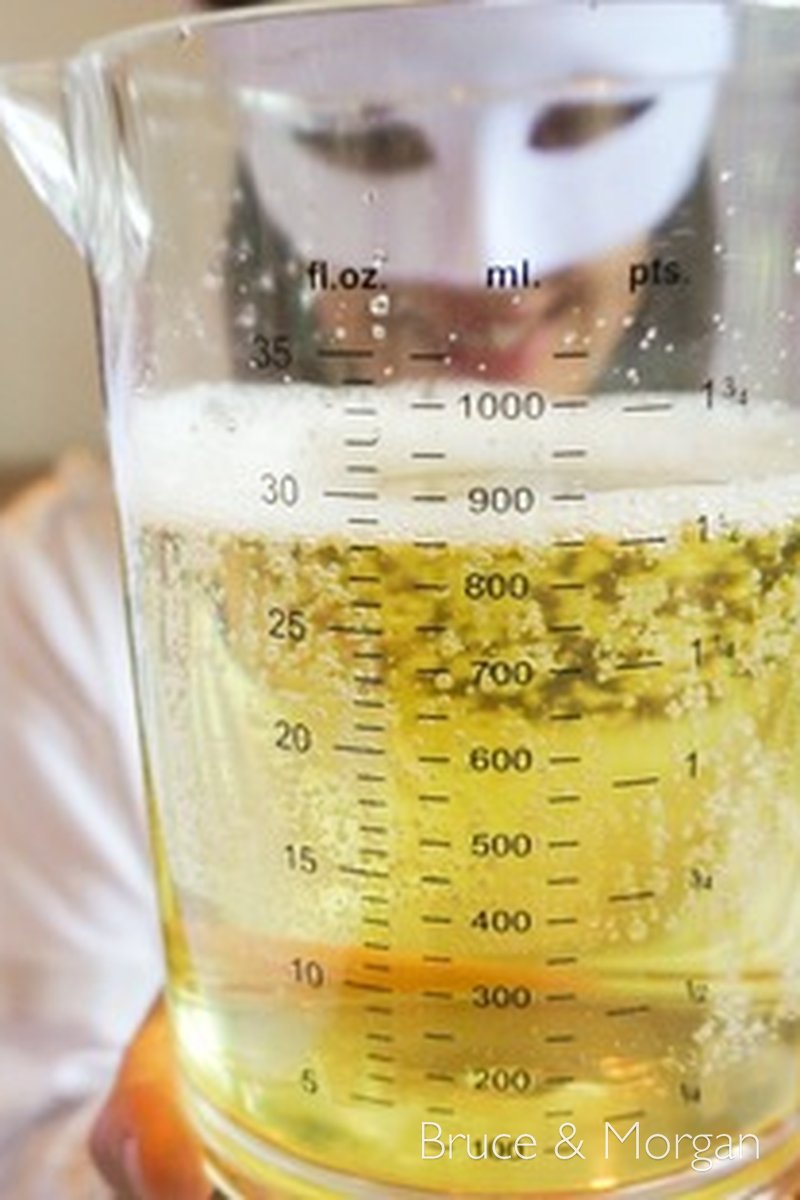 Big Quantity - Screenshot 1 of 4 - Golden Shower