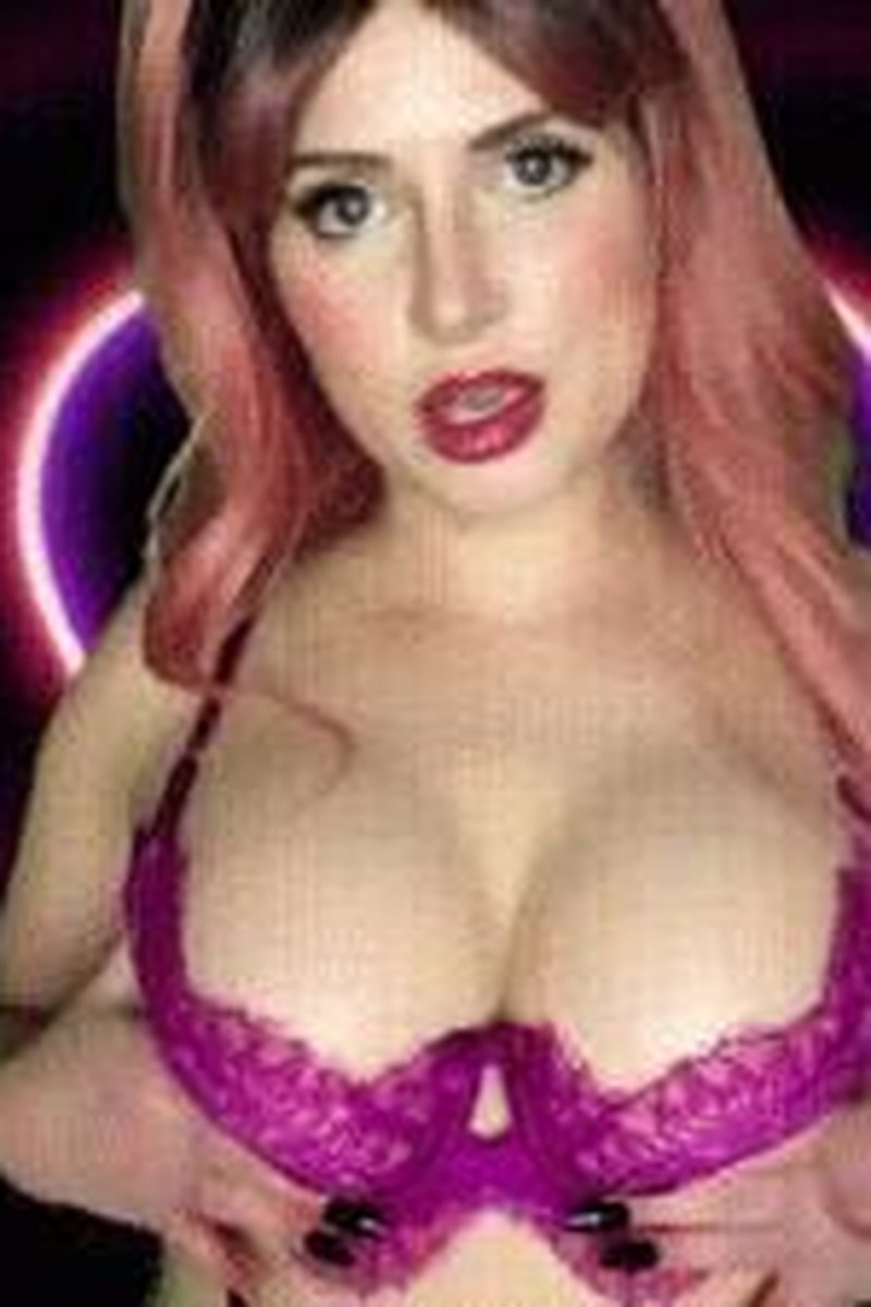 Boobalicious - Screenshot 1 of 4 - Big Tits