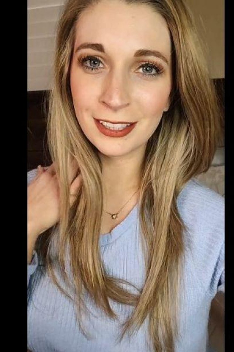 Impromptu - Screenshot 1 of 4 - Babes