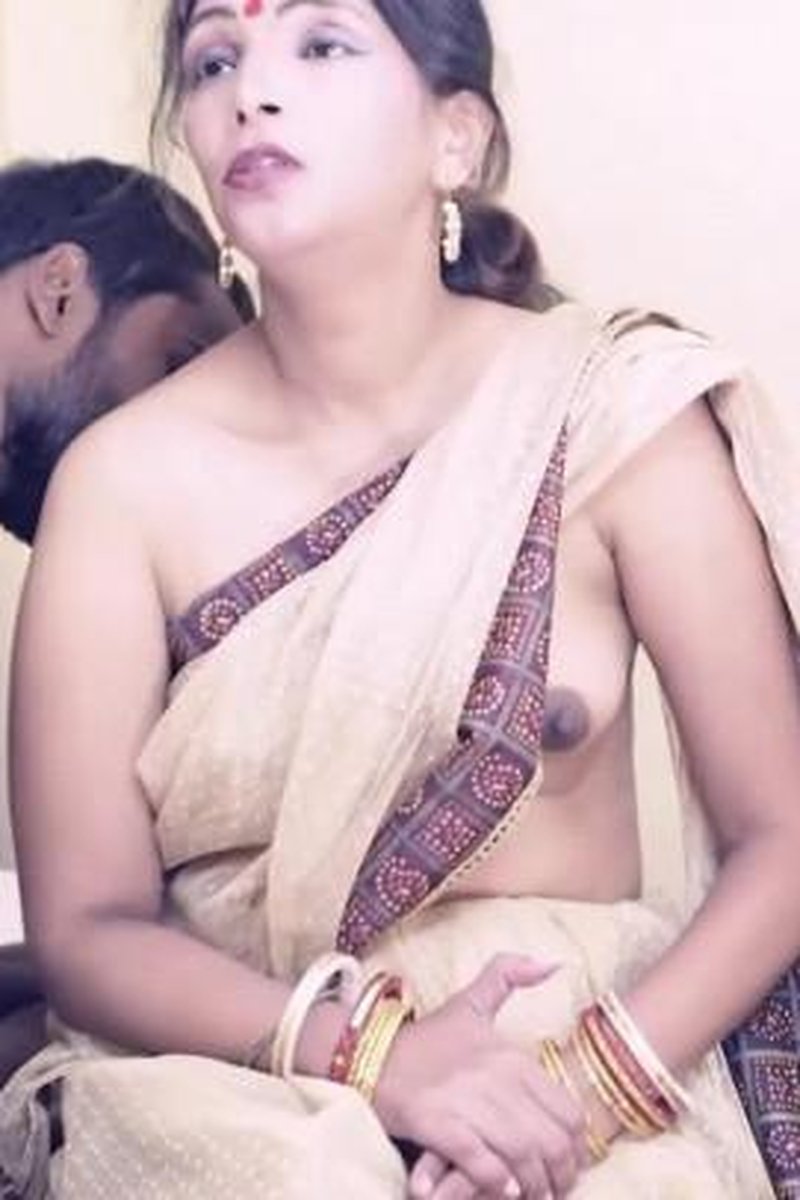 TP-manyvidsindianpunam-big-tits-indian-milf-wife-gets-fucked-by-the-landlord-behind